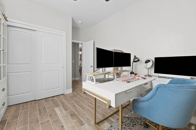 947 ELIZABETH DR, North Salt Lake, UT 84054