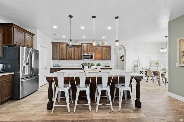 947 ELIZABETH DR, North Salt Lake, UT 84054