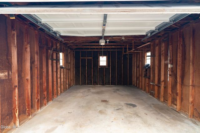 1 Congress Avenue, Saratoga Springs, Inside, NY 12866