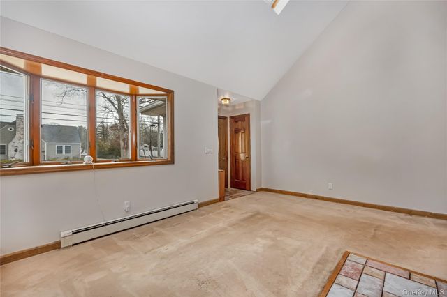 50 Bayview Avenue, East Islip, NY 11730