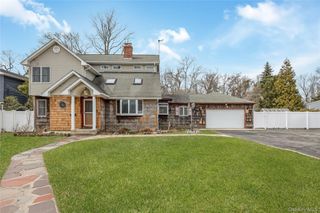 50 Bayview Avenue, East Islip, NY 11730