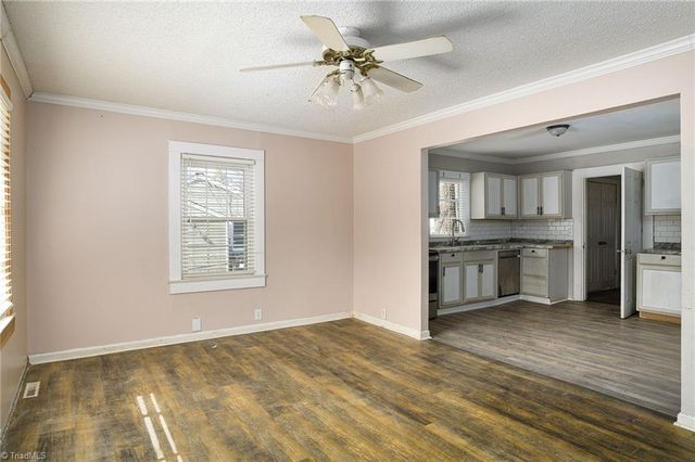 634 Lake Street, Lexington, NC 27292