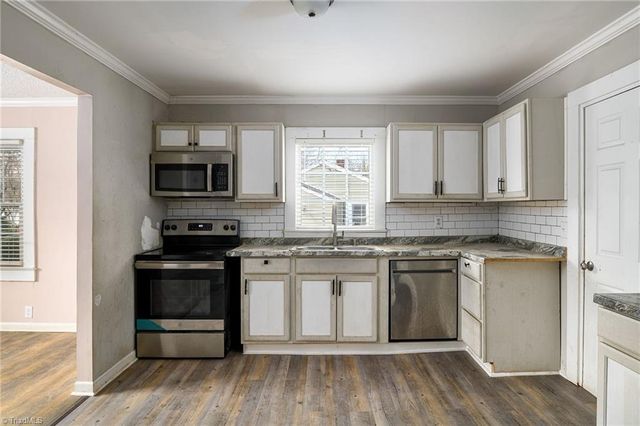 634 Lake Street, Lexington, NC 27292