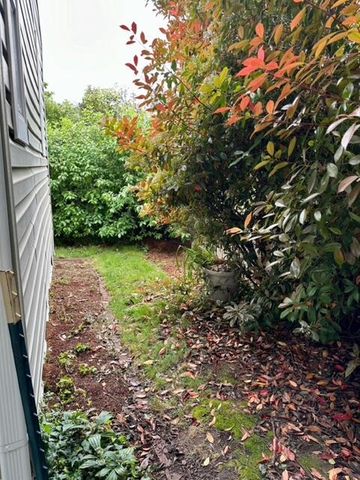 3431 S Pacific Highway SPC 19, Medford, OR 97501