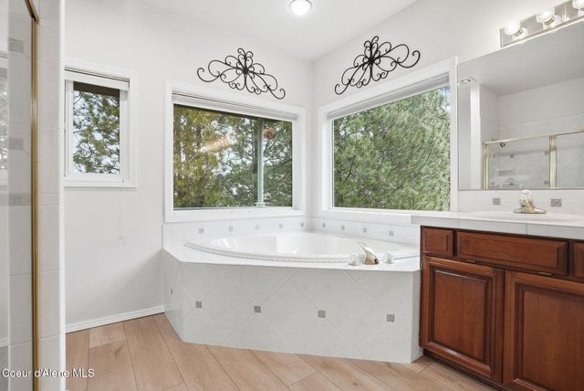 724 N Lancashire Ln, Liberty Lake, WA 99019