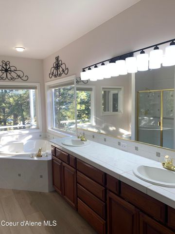 724 N Lancashire Ln, Liberty Lake, WA 99019