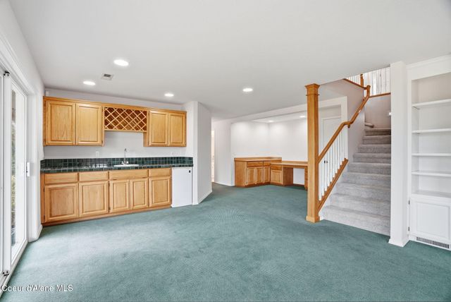 724 N Lancashire Ln, Liberty Lake, WA 99019