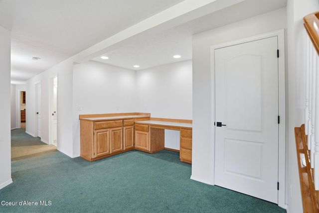 724 N Lancashire Ln, Liberty Lake, WA 99019