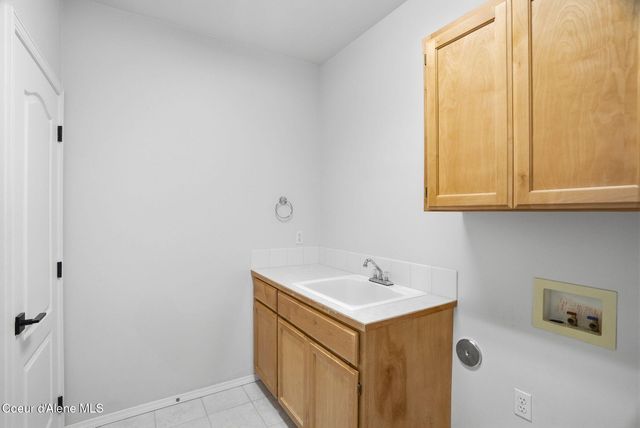 724 N Lancashire Ln, Liberty Lake, WA 99019