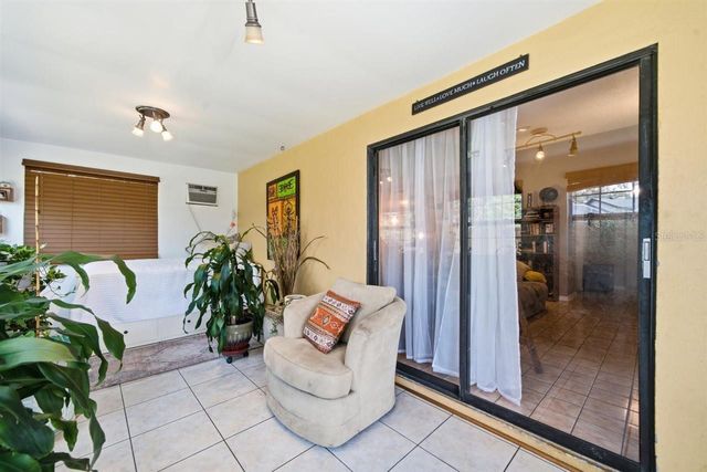 5309 BLACK PINE DRIVE, Tampa, FL 33624