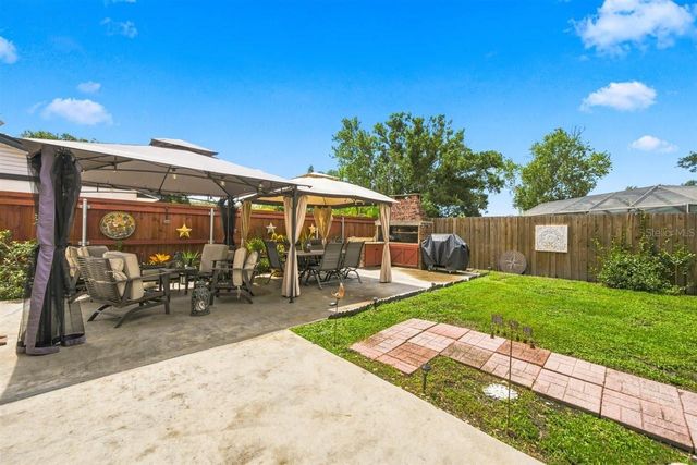 5309 BLACK PINE DRIVE, Tampa, FL 33624