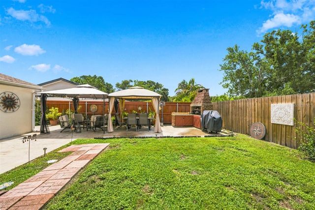5309 BLACK PINE DRIVE, Tampa, FL 33624