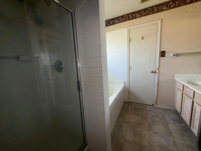 959 Aaron Drive, Burleson, TX 76028