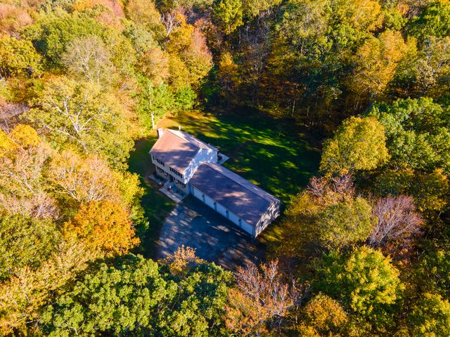 27 Windy Hill Road, Hampton, CT 06247