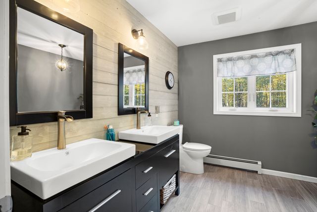 27 Windy Hill Road, Hampton, CT 06247