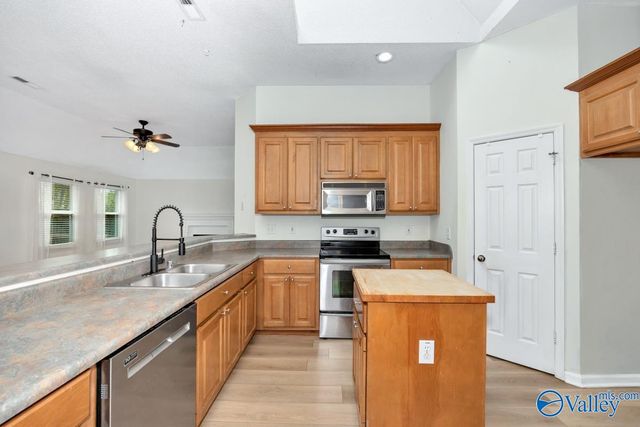 107 Garden Brook Drive, Madison, AL 35758