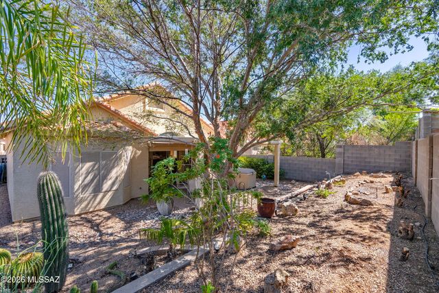 9012 E Marci Lynne Way, Tucson, AZ 85747