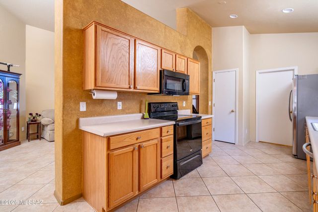 9012 E Marci Lynne Way, Tucson, AZ 85747