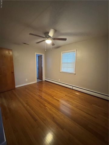 1233 Oak Park AVE, Norfolk, VA 23503