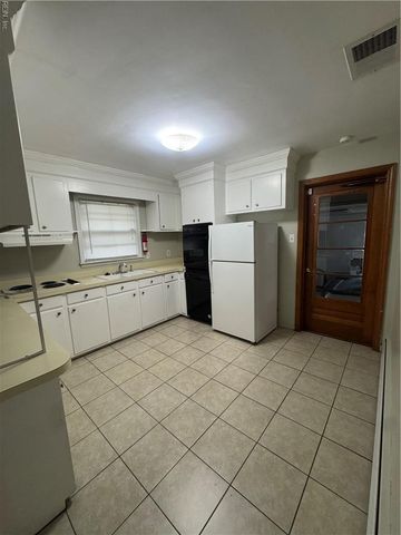 1233 Oak Park AVE, Norfolk, VA 23503