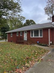 1233 Oak Park AVE, Norfolk, VA 23503