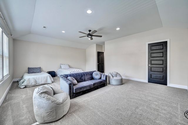 11069 Galileo Boulevard, Union, KY 41091