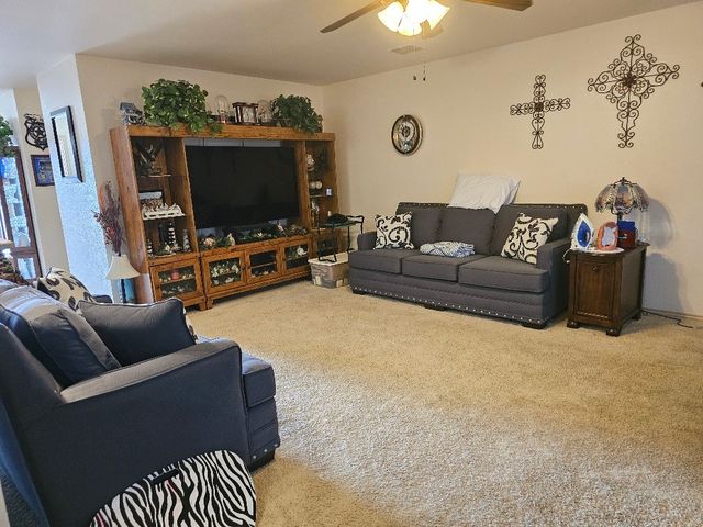 1428 Erin Drive, Burleson, TX 76028