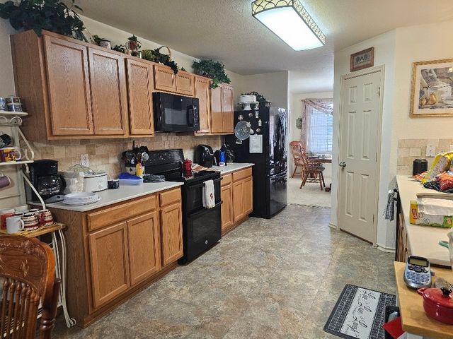 1428 Erin Drive, Burleson, TX 76028