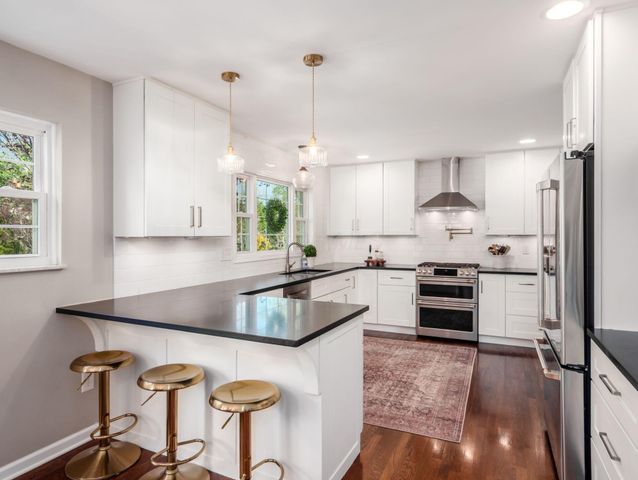 5989 Winstead Road, Columbus, OH 43235