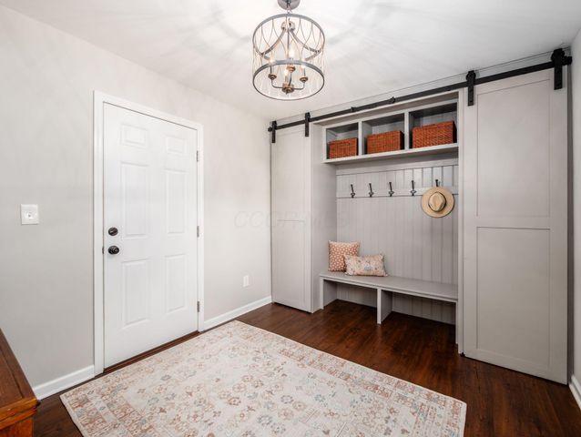 5989 Winstead Road, Columbus, OH 43235