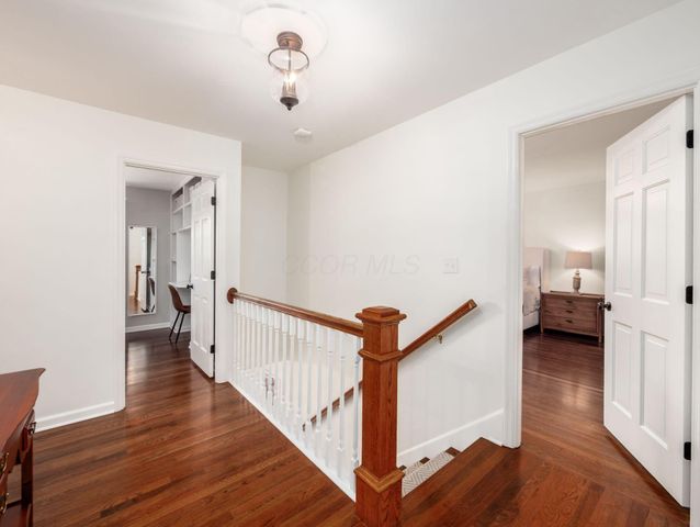 5989 Winstead Road, Columbus, OH 43235