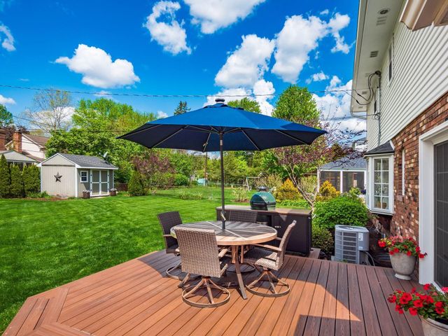 5989 Winstead Road, Columbus, OH 43235