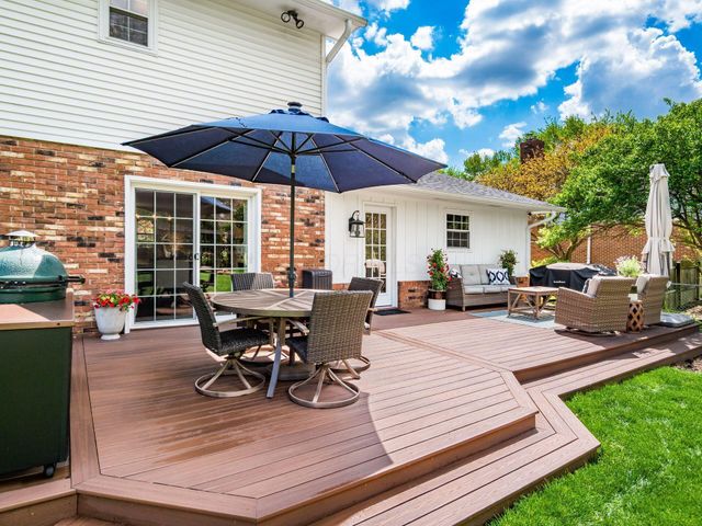 5989 Winstead Road, Columbus, OH 43235