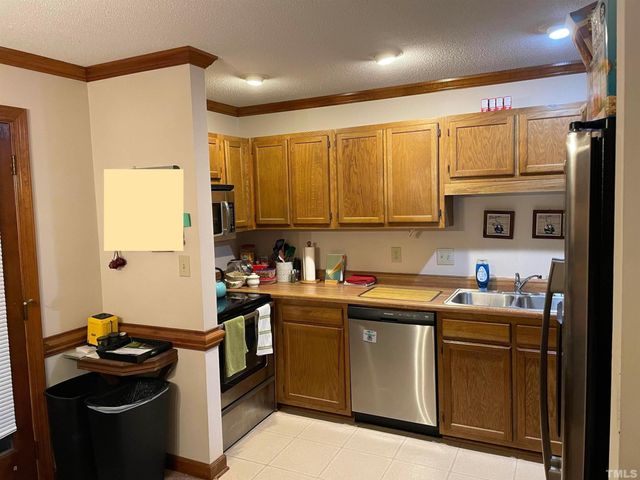 300 W Woodcroft Parkway 33d, Durham, NC 27713