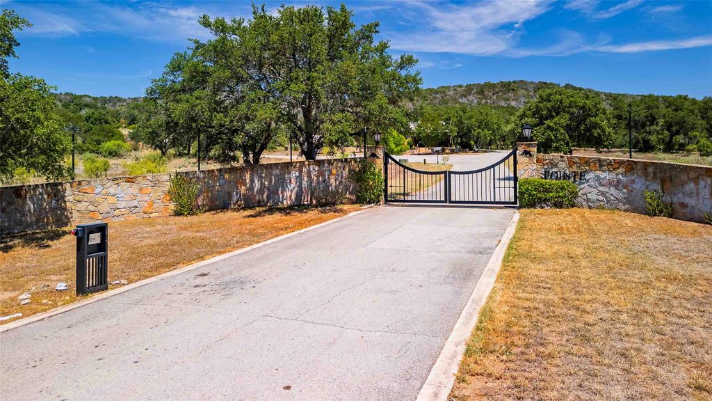 Lot 56 War Bonnet RDG, Kingsland, TX 78639