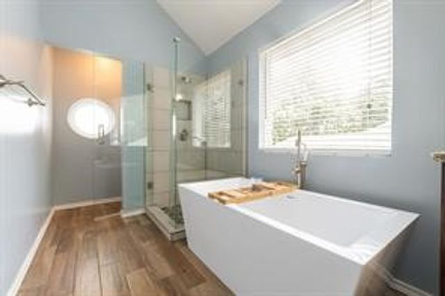 4548 Queenswood Drive, Grand Prairie, TX 75052