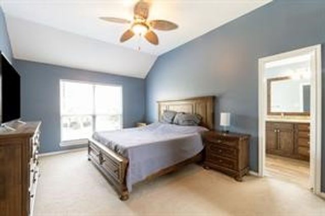 4548 Queenswood Drive, Grand Prairie, TX 75052