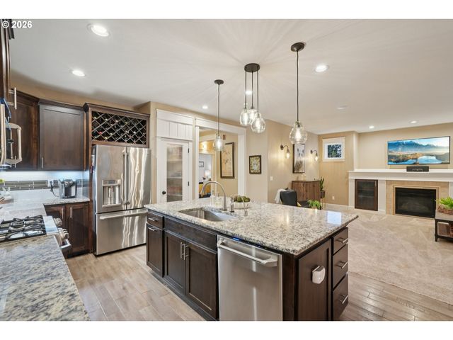 11417 Se NORWOOD Loop, Happy Valley, OR 97086