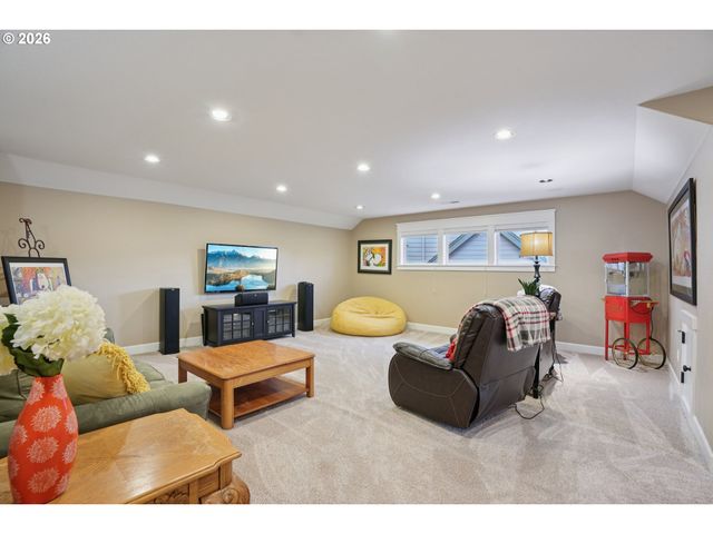 11417 Se NORWOOD Loop, Happy Valley, OR 97086