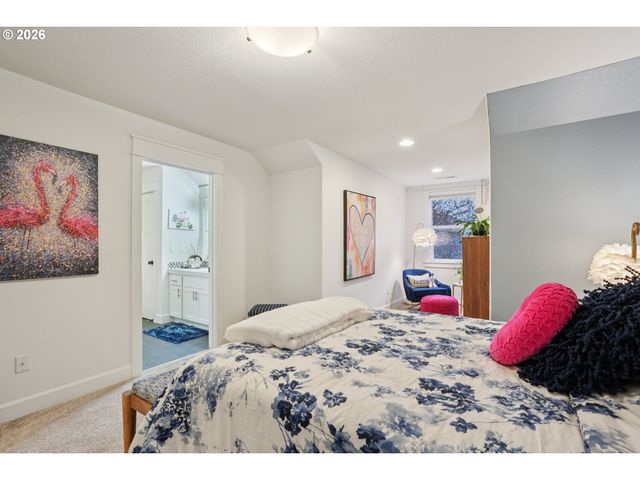 11417 Se NORWOOD Loop, Happy Valley, OR 97086