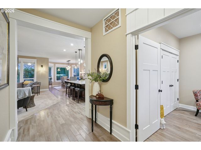 11417 Se NORWOOD Loop, Happy Valley, OR 97086