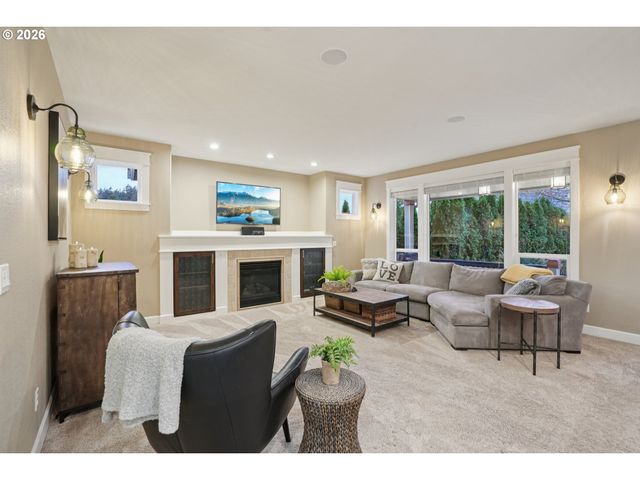 11417 Se NORWOOD Loop, Happy Valley, OR 97086