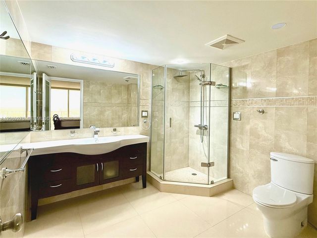 290 174th Street 1602, Sunny Isles Beach, FL 33160