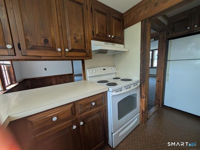 73 Park Avenue, Enfield, CT 06082