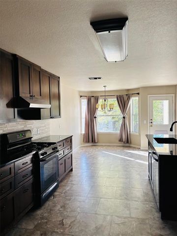 714 Adler Falls LN, Round Rock, TX 78665