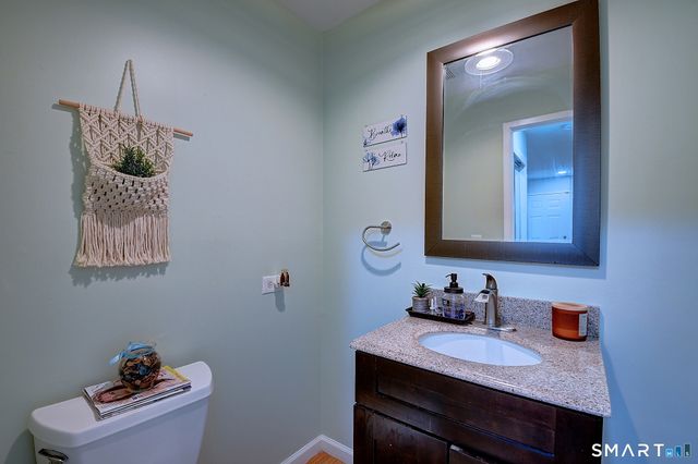 6 Spyglass Drive 6, Avon, CT 06001