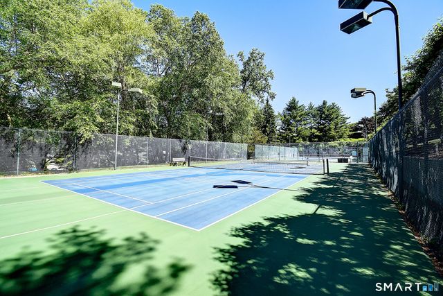 6 Spyglass Drive 6, Avon, CT 06001