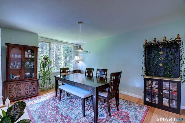 6 Spyglass Drive 6, Avon, CT 06001