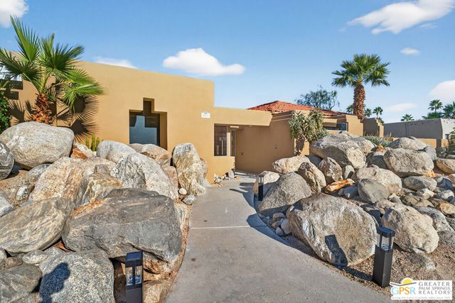 2622 N Girasol Avenue, Palm Springs, CA 92262