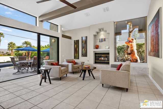 2622 N Girasol Avenue, Palm Springs, CA 92262